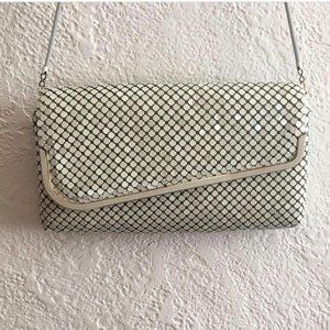 Vintage 80s cream chainmail purse pocketbook